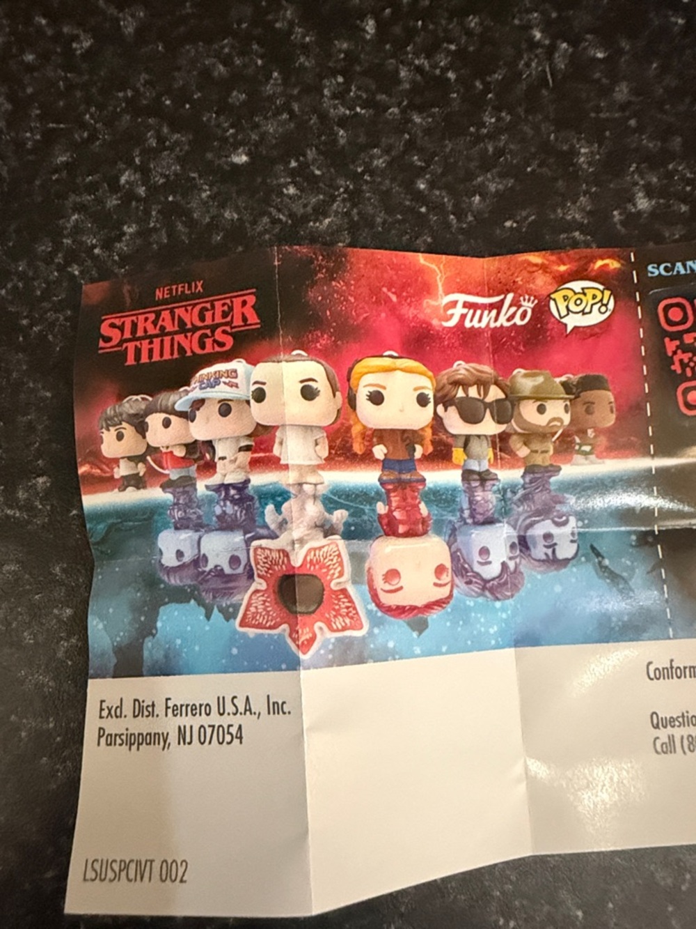 Stranger Things Kinder Joy - Hopper - Picture 4 of 4